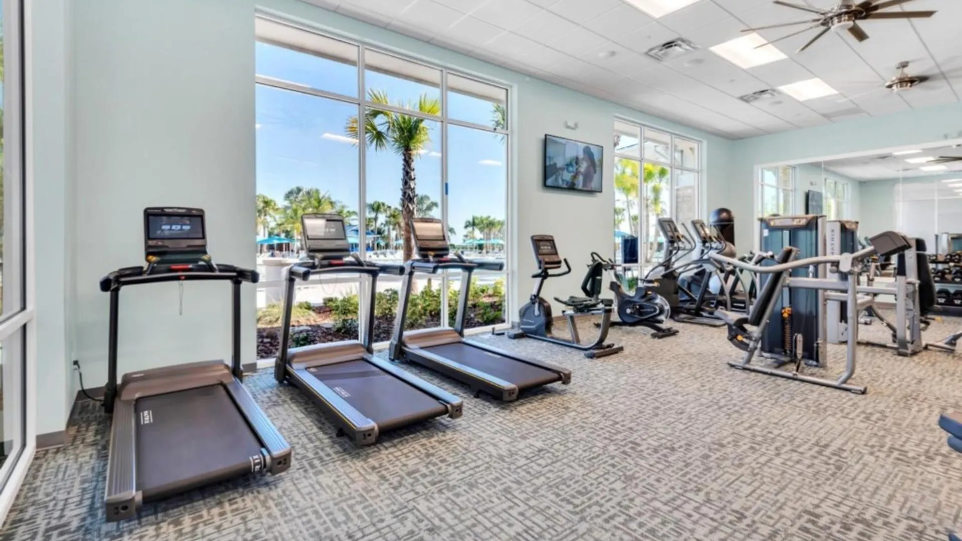 Exclusive 9 Bedroom Estate For Rent 6323 Davenport Villa