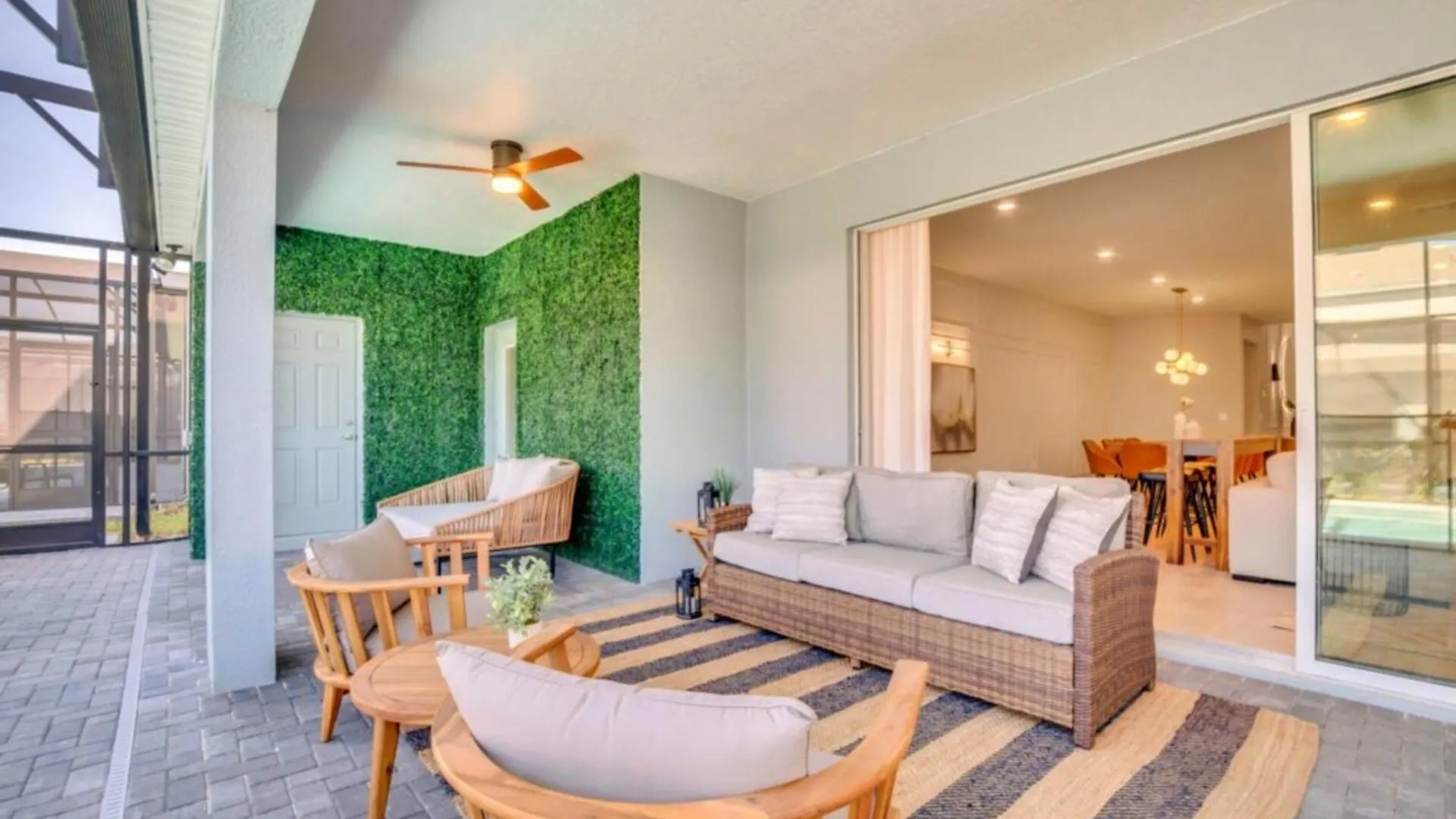 Exclusive 9 Bedroom Estate For Rent 6323 Davenport