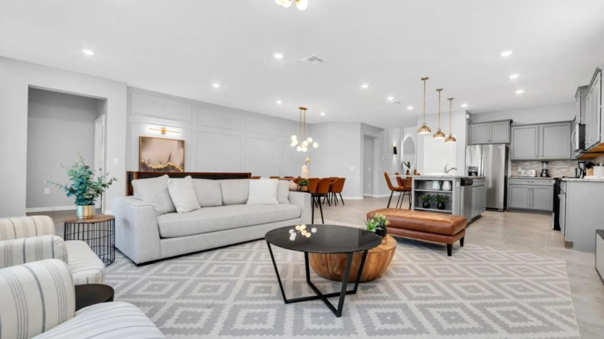 Villa Exclusive 9 Bedroom Estate For Rent 6323 Davenport